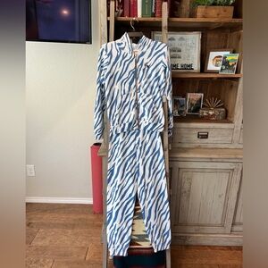 NWT Aviator Nation kids blue tiger hoodie and sweatpants set size 14